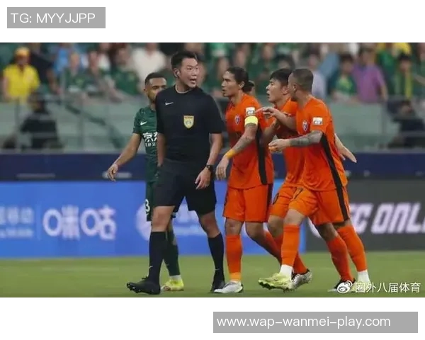 云南玉昆队创造历史首次晋级中国足协杯16强展现钢铁意志与团队精神 云南玉昆队创造历史首次晋级中国足协杯16强展现钢铁意志与团队精神